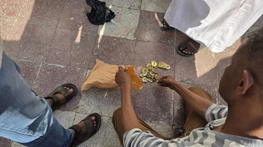 جهاز المخابرات يضبط شبكة متخصصة في تهريب السلاح والذهب بورتسودان جهاز المخابرات يضبط شبكة متخصصة في تهريب السلاح والذهب بورتسودان