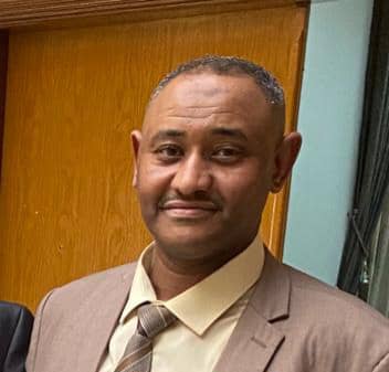 المستشار محمد كامل دفع الله…يكتب السودانيون والسوشيال ميديا… بين حرية التعبير وفوضى المحتوى المستشار محمد كامل دفع الله…يكتب السودانيون والسوشيال ميديا… بين حرية التعبير وفوضى المحتوى