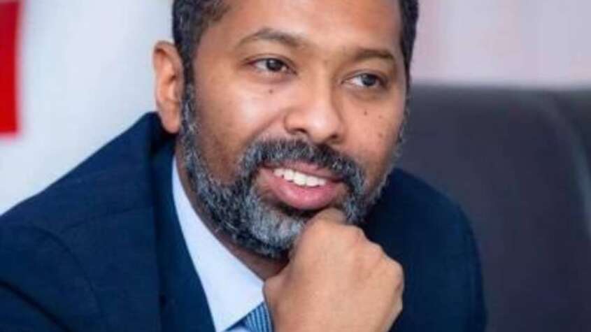 ناشط إعلامي متمرد يعلق على نفي خالد سلك تهنئته لكيكل     5minute-: عبد الناصر محمد حسين