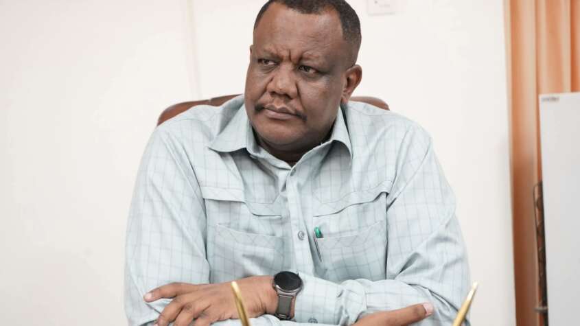 متوكل طه محمد احمد يكتب    وزير الصحة بالشمالية اعاد العافية لجسد الولاية