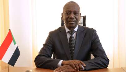 سفير السودان لدى روسيا يكشف في حوار مع (المحرر) تفاصيل القمة المرتقبة بين البرهان وبوتين     حوار: أميرة الجعلي