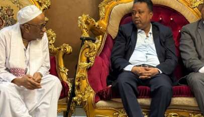 الشيخ إبراهيم مصطفى الفادني يقيم مأدبة عشاء على شرف الأستاذ الهندي عزالدين بحضور نخبة من الإعلاميين ورجال الأعمال الشيخ إبراهيم مصطفى الفادني يقيم مأدبة عشاء على شرف الأستاذ الهندي عزالدين بحضور نخبة من الإعلاميين ورجال الأعمال