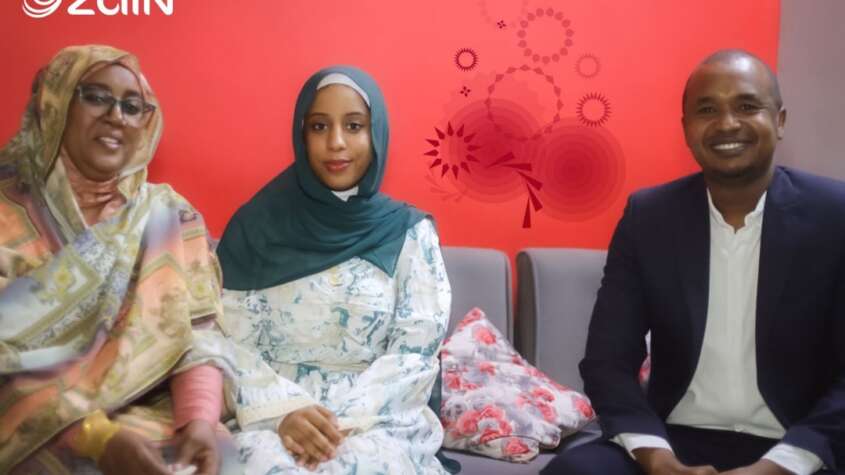 زين تكرّم الطالبة رهف الأمين الأولى على مستوى السودان في الشهادة السودانية لعام 2024 زين تكرّم الطالبة رهف الأمين الأولى على مستوى السودان في الشهادة السودانية لعام 2024