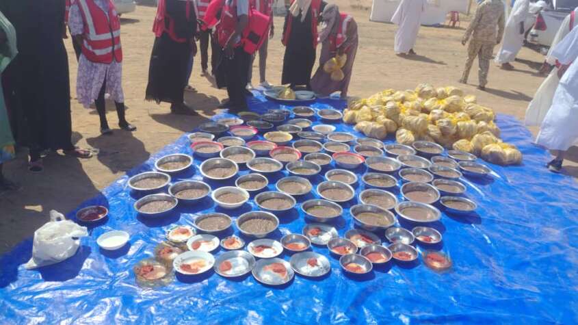 وصول الفوج الأول من نازحي الفاشر بمعسكر أزهري المبارك بالعفاض وصول الفوج الأول من نازحي الفاشر بمعسكر أزهري المبارك بالعفاض