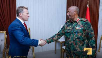 البرهان يلتقي المبعوث النرويجي وتوضيحات بشان الوثيقة الأمريكية التي تم تقديمها للحكومة البرهان يلتقي المبعوث النرويجي وتوضيحات بشان الوثيقة الأمريكية التي تم تقديمها للحكومة