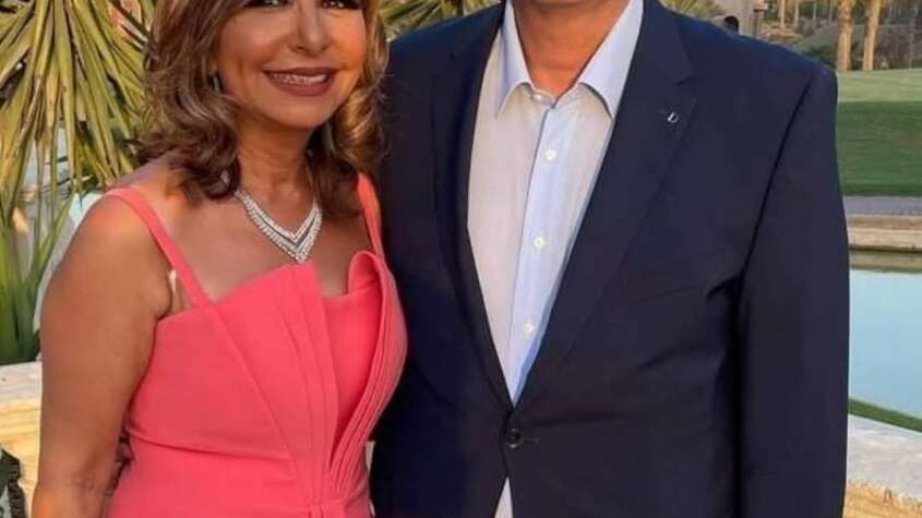 نهاية حب هادئة بعد 25 سنة زواج لإعلامي وإعلامية