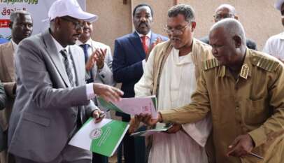 التأمين الصحي يغطي ٨٢% من المنافذ الصحية ويوفر الأدوية ب٩٩,18% في البحر الاحمر التأمين الصحي يغطي ٨٢% من المنافذ الصحية ويوفر الأدوية ب٩٩,18% في البحر الاحمر