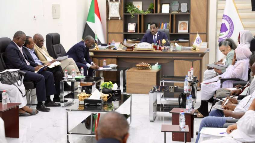 وزير المواردالبشريةوالرعايةالاجتماعية: خطة 2026م ستحدث أثرا مباشرا في حياة المواطنين وزير المواردالبشريةوالرعايةالاجتماعية: خطة 2026م ستحدث أثرا مباشرا في حياة المواطنين