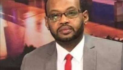 يعقد عددا من اللقاءات المهمة.. المستشار الصحفي: رئيس الوزراء فى جنيف لبحث الاسناد الدولي لمبادرة السلام يعقد عددا من اللقاءات المهمة.. المستشار الصحفي: رئيس الوزراء فى جنيف لبحث الاسناد الدولي لمبادرة السلام