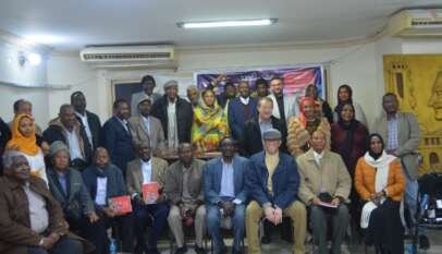 تدشين كتاب «مستقبل بلد بين جيشين» للصحفي علي فوزي بحضور قيادات عسكرية ومدنية