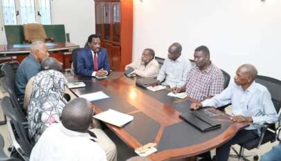 وزير الموارد البشرية يعلن قيام امتحانات الدبلوم المهني لدفعات 23–24–25 