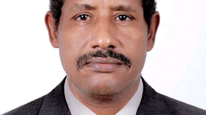 مؤسسات التعليم العالي منابر العطاء   أعطوا الأستاذ الجامعي حقه فالتنمية تبدأ بجودة التعليم     محطات ذهبية : ابوبكر معتصم محمد 