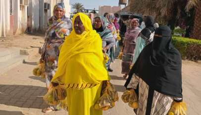 رابطة سيدات تنقاسي تتفقد جرحى ومصابي العمليات بالمستشفي العسكري بمروي      مروي : مصعب محمد خير