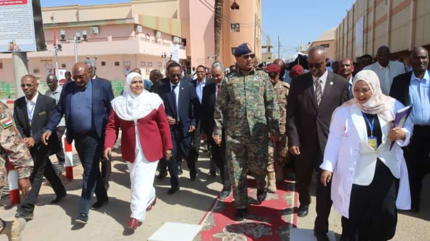 جابر يفتتح مستشفى أحمد قاسم لجراحة القلب وزراعة الكلى