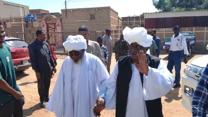 والي الجزيرة يزور الأمين العام لهيئة علماء السودان ويؤكد دعم الولاية لدور الهيئة المجتمعي