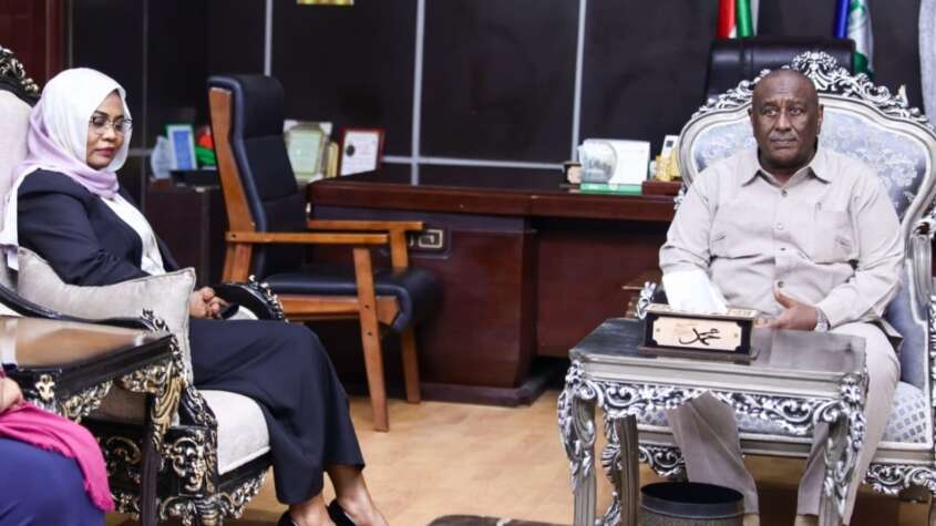 والي الجزيرة يشيد بالدور الوطني للبنك في معركة الكرامة ويؤكد الشراكة للنهوض بالقطاعات المنتجة