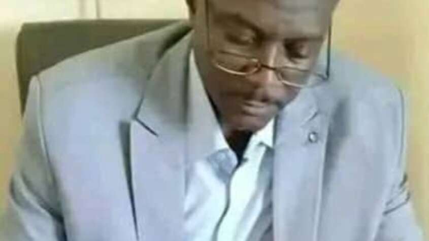 وطنٌ لا يُشترى