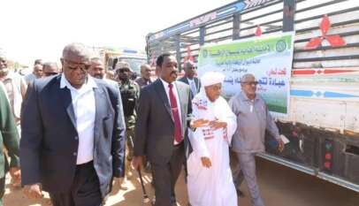 وزير الرعاية الاجتماعية:7 مليارات جنيه لبرنامج رمضان بالجزيرة ضمن خطة قومية بـ78 مليار وزير الرعاية الاجتماعية:7 مليارات جنيه لبرنامج رمضان بالجزيرة ضمن خطة قومية بـ78 مليار