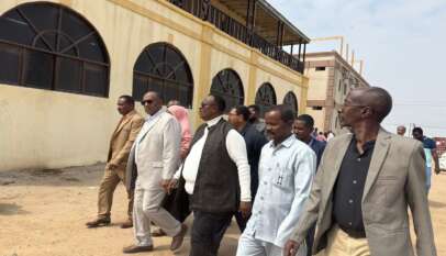 قدم دعماً للهيئة..والي البحر الأحمر يعلن عودة بث قناة الولاية 