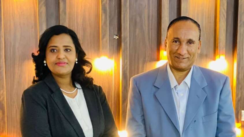 تصريحات مثيرة لمدير تحرير صحيفة الأسبوع 