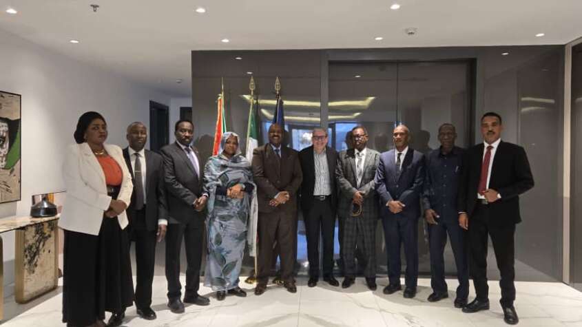 وفد القوى الوطنية يطلع السفير الإيطالي على تطورات الأوضاع في السودان